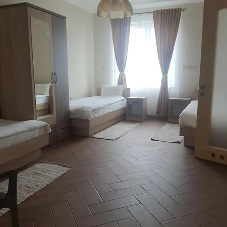 Tulipan Hotel Aquapark Вышково Экстерьер фото