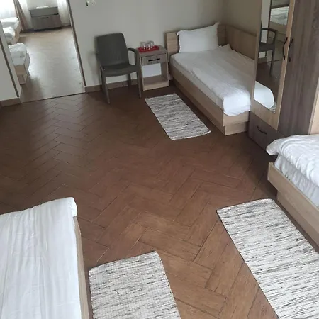 Tulipan Hotel Aquapark Вышково Экстерьер фото